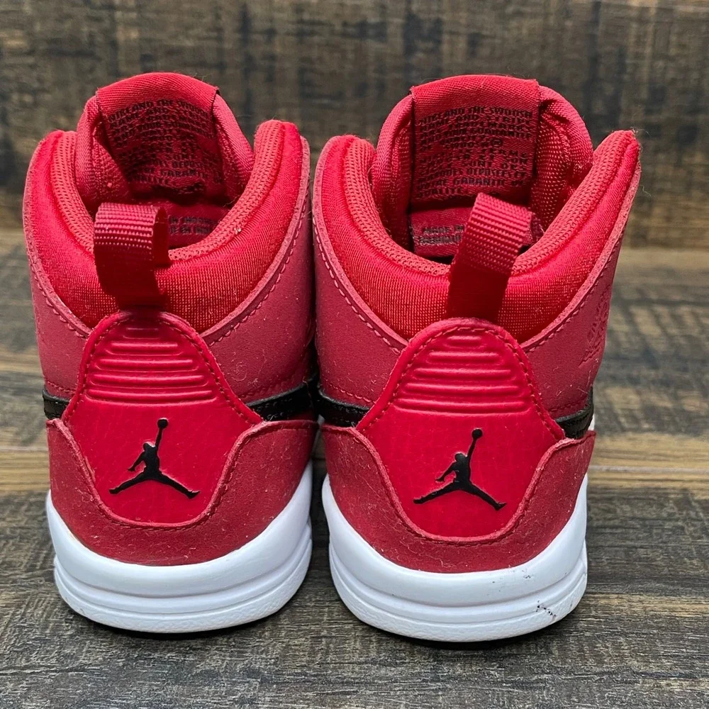 Nike Jordan Legacy 312‎ Kids 6C High Top Sneakers Red AT4055-601